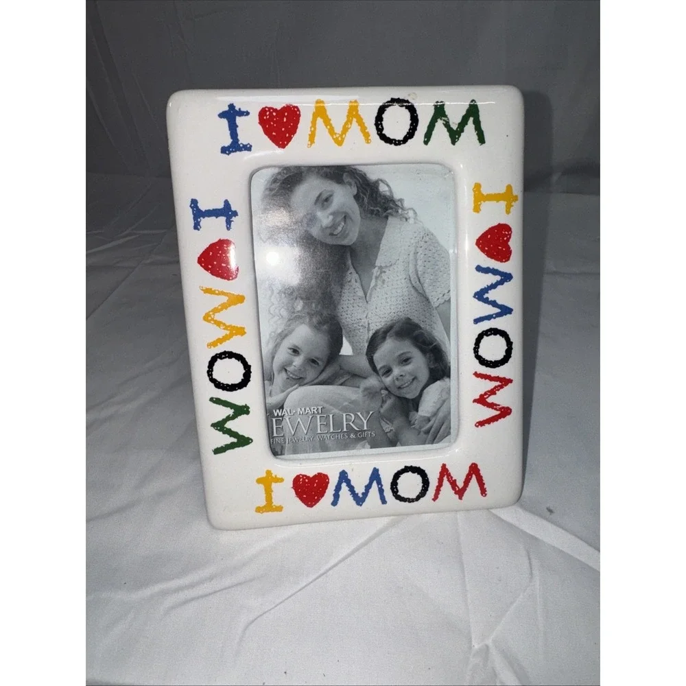 Vintage I Love My Mom Ceramic Picture‎ Frame 3.5 X 5